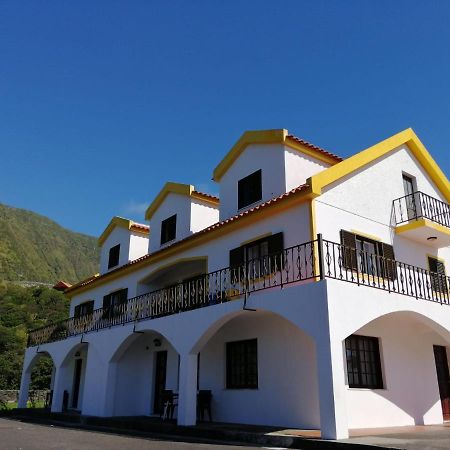 Casa Da Sogra - Apartamento 1 Faja Grande Luaran gambar